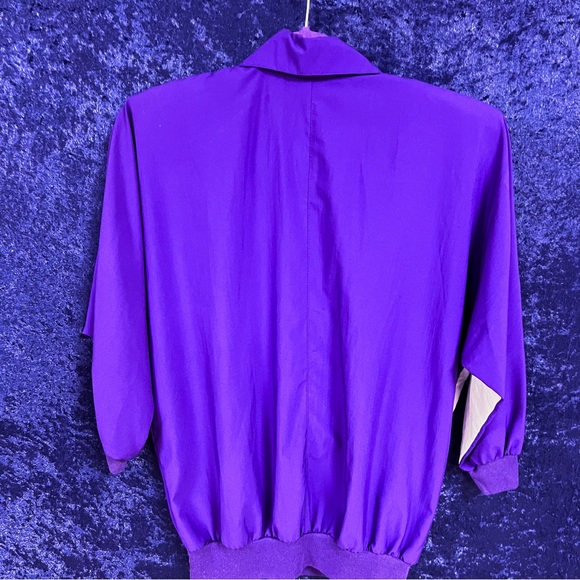 Lighthouse Point vintage purple and white daisy 80s aesthetic windbreaker top - Picture 6 of 6